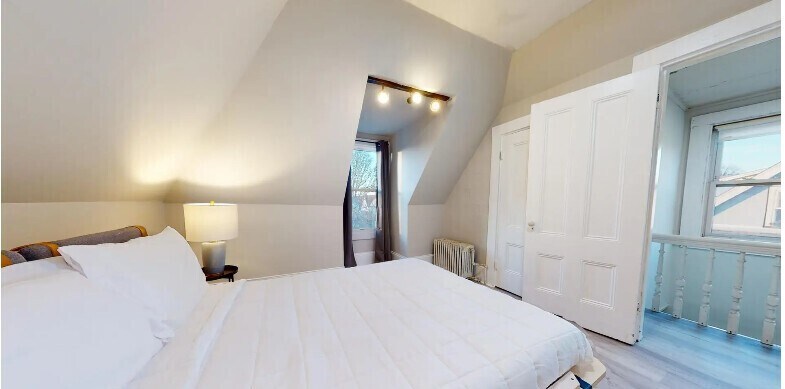 Building Photo - 28 Sumner St