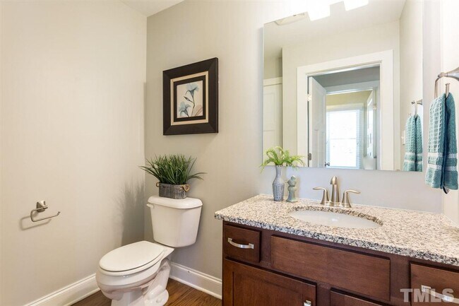 Building Photo - Gorgeous 4 Bedroom Ranch Home, Near Mordecai/Oakwood Neighborhoods, Premium Finishes, Fenced Back...