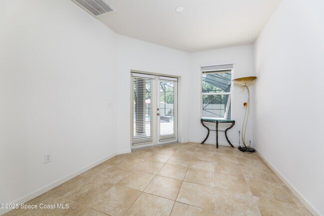 Building Photo - 632 Stonebriar Dr