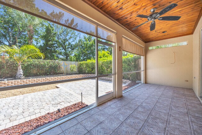 Building Photo - 148 Cypress Cove
