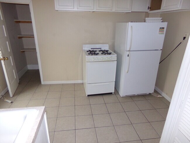 Building Photo - BCR 700 West P STreet-4