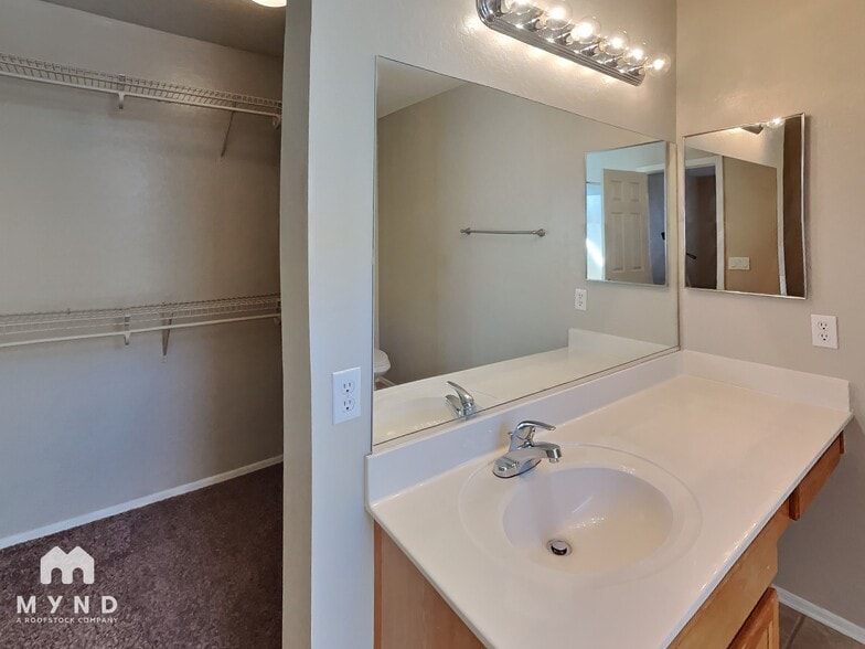 Building Photo - 33308 N Donnelly Wash Way