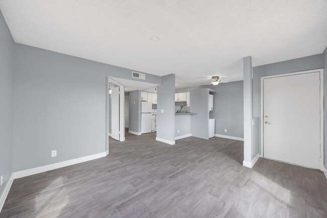 Building Photo - Tierra Ridge Apartments