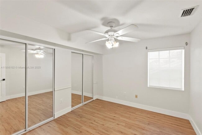 Building Photo - 15026 SW 141st Ct