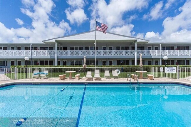 Building Photo - 600 Layne Blvd