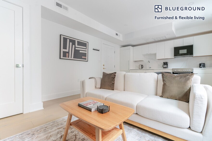 Building Photo - 2116 Kalorama Rd NW