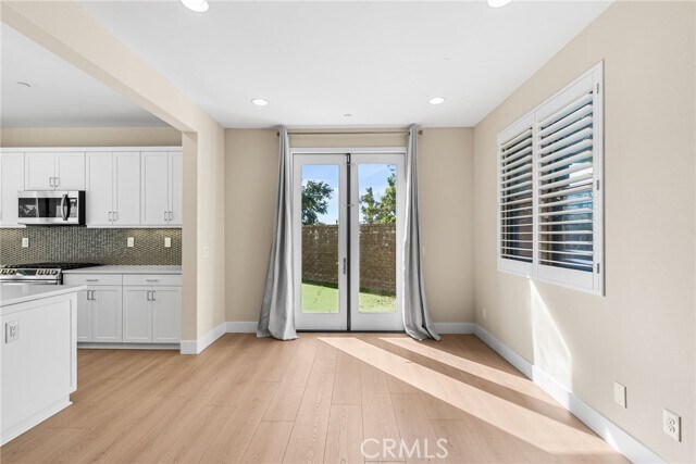 Building Photo - 102 Marisol St