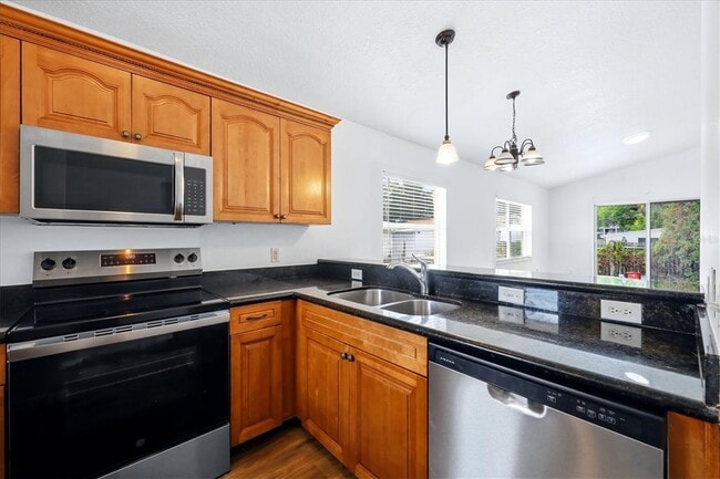 Building Photo - 3502 19th St W