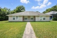 Building Photo - 1326-1328 S Travis St