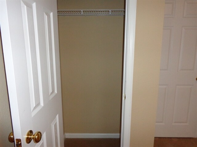 Building Photo - 19 Halyard Dr