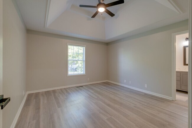 Building Photo - 103 Hunterwood Ct