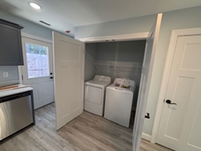 Building Photo - Brand New construction!!