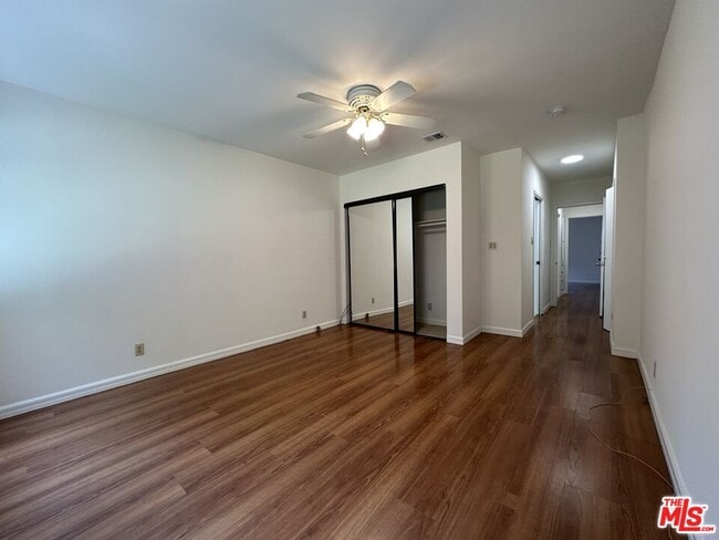 Building Photo - 4608 Saloma Ave