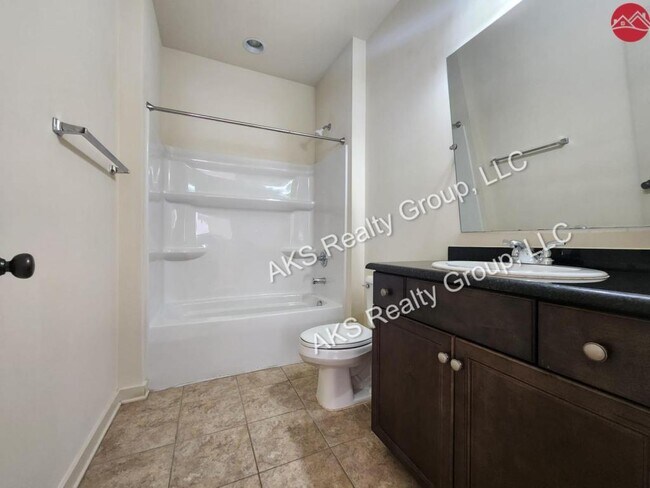 Building Photo - 4613 Riverview Dr