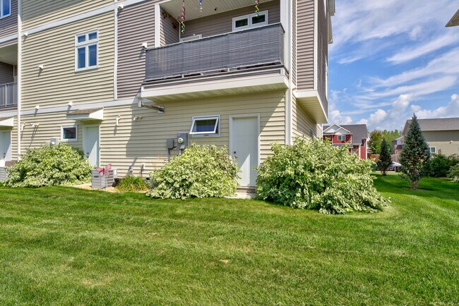 Balcony/Deck - 2163 Rolling Green Ln