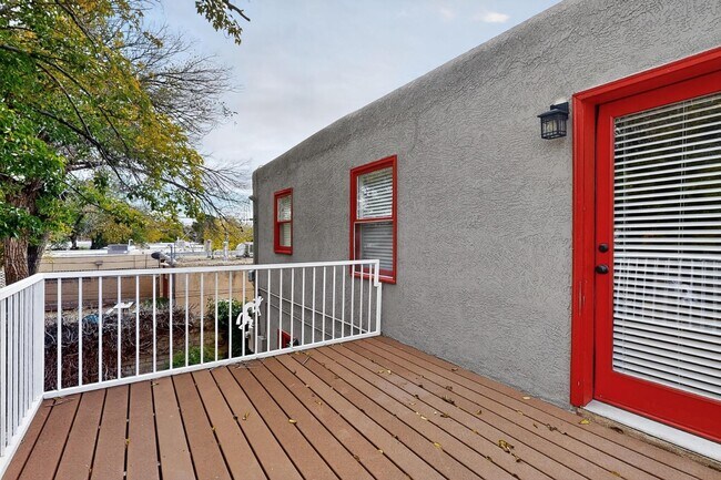 Building Photo - 3503 Berkeley Pl NE