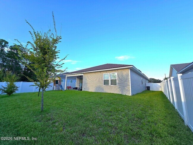 Building Photo - 12284 Peanut Ct