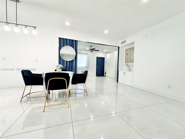 Building Photo - 7800 SW 57th Ct