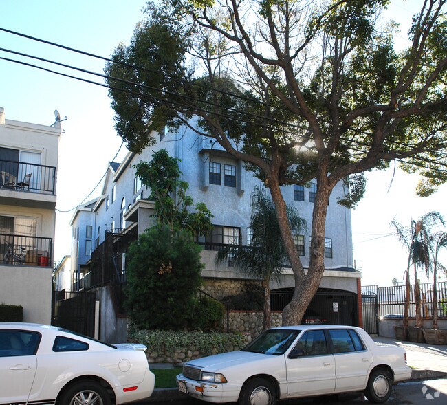 Building Photo - 5218 Cartwright Ave