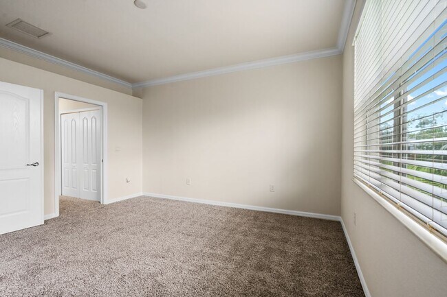 Building Photo - 4244 Lemongrass Dr
