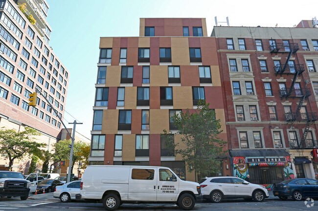 Building Photo - 1473  5th Avenue