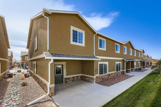 Primary Photo - 7575 Forest Meadows Ave