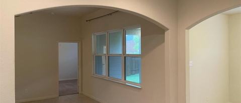 Building Photo - 2300 Sable Wood Dr