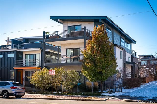 Building Photo - 3459 Navajo St