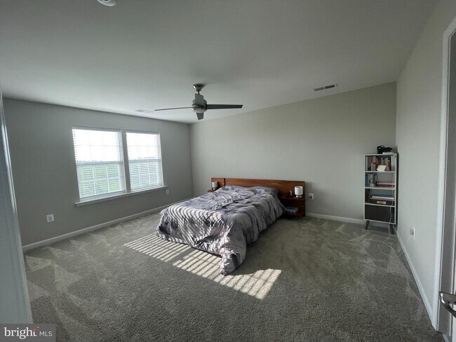 Building Photo - 137 Brandenbury Ct