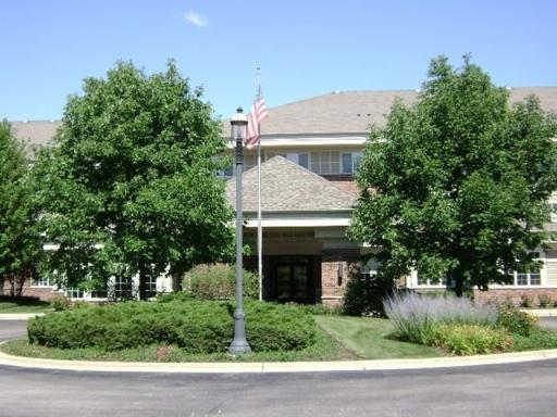 Building Photo - 605 Barrington Ave