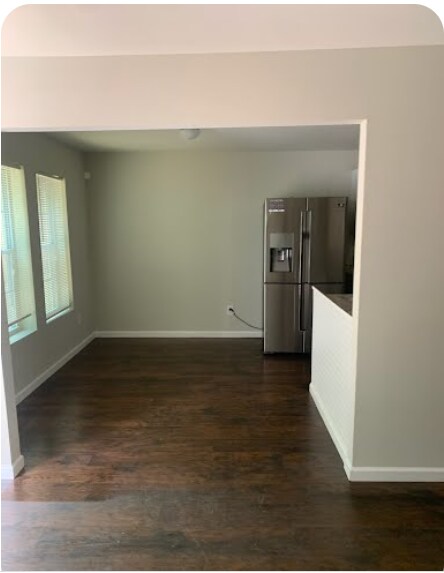Building Photo - 4404 Ravenwood Dr