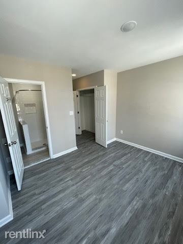 Building Photo - 3 br, 2.5 bath House - 2469 Brentwood Ave