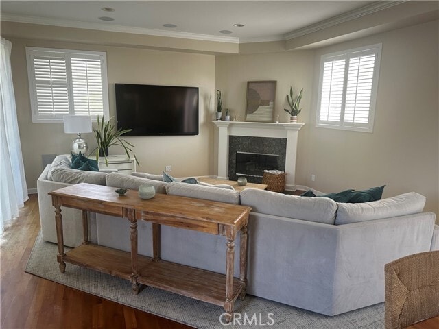 Building Photo - 425 11th St