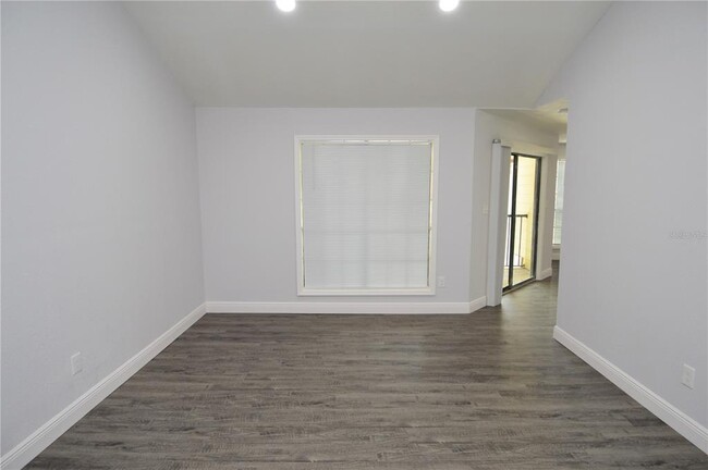 Building Photo - 8633 Fancy Finch Dr