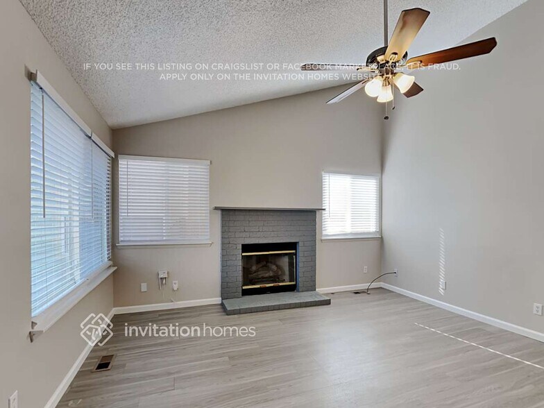 Building Photo - 4107 S Lewiston Cir