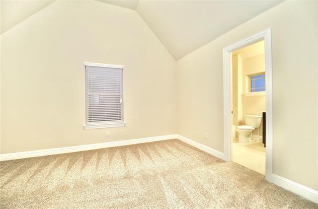 Building Photo - 5705 Petunia Ln