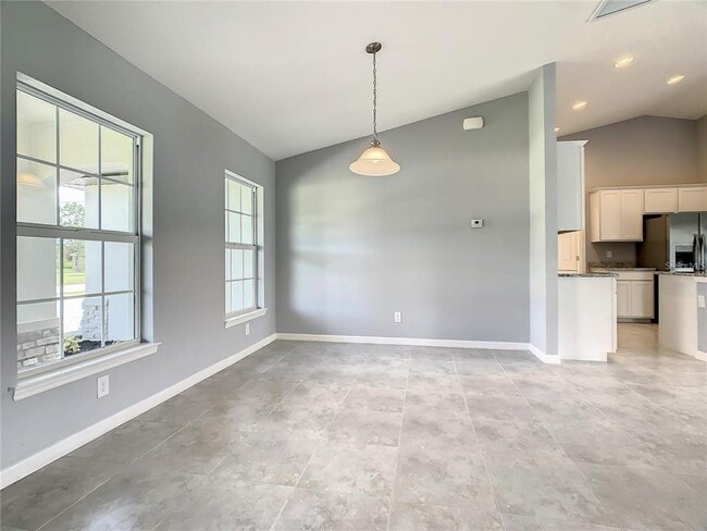 Building Photo - 27307 Tierra Del Fuego Cir