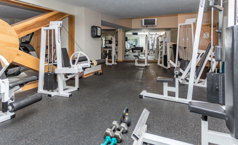 On Site Gym - 2222 Detroit Ave