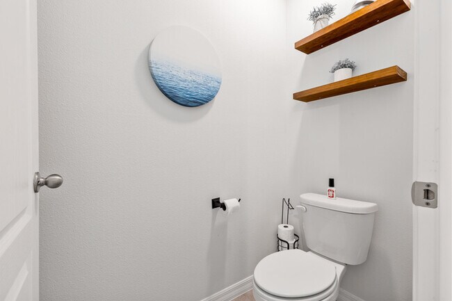 Building Photo - 4BR Under $2,300/mo | Tesla Charger | 15 Min to Lake Nona