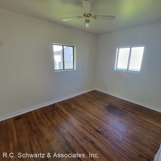 Building Photo - 4 br, 1 bath House - 5227 N Monroe