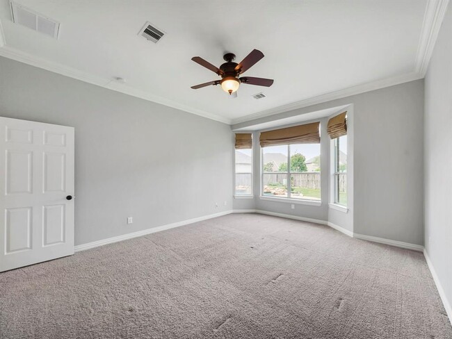 Building Photo - 5430 Tyler Park Ln