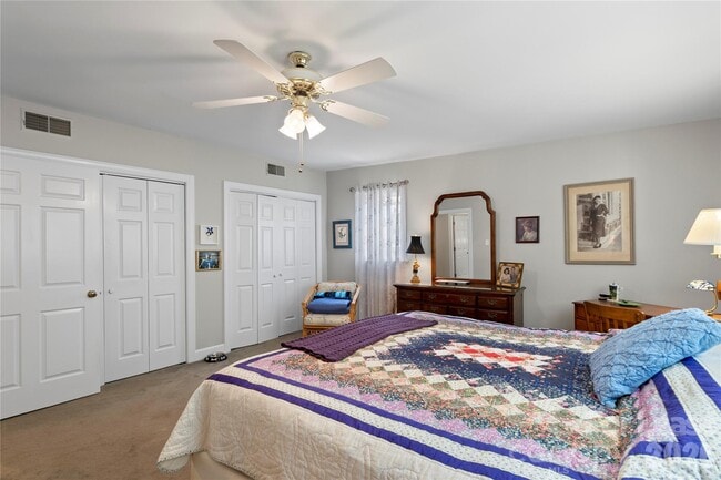 Building Photo - 1610 Park Rd