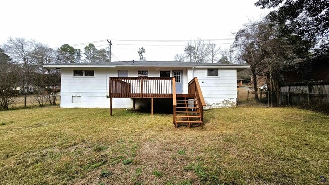 Building Photo - 114 Forrester Dr