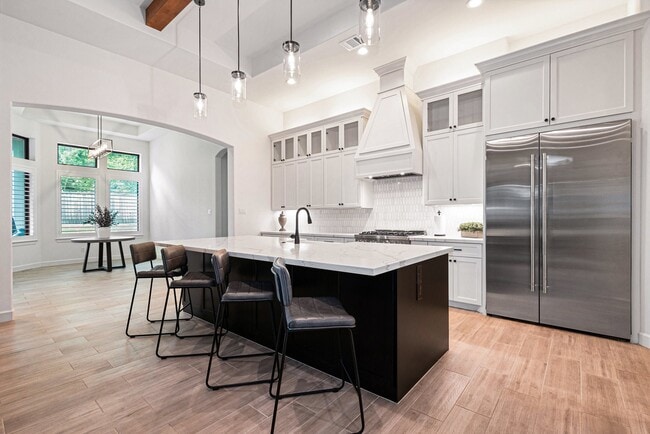 Building Photo - 1703 Madera Oaks Ct