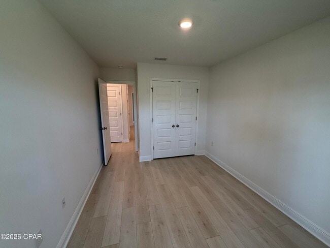 Building Photo - 479 Melrose Wy