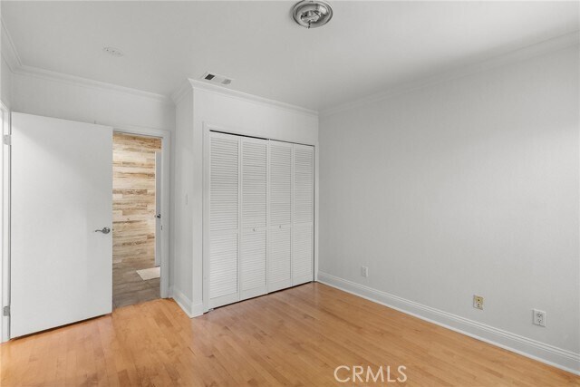 Building Photo - 321 Vía San Sebastian