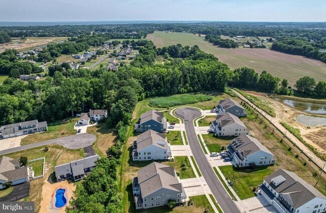 Building Photo - 33163 Oyster Cove Dr