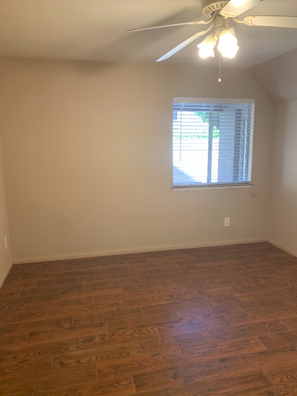 Building Photo - 3520 Lebon Dr