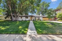 Building Photo - 641 S Monroe Way