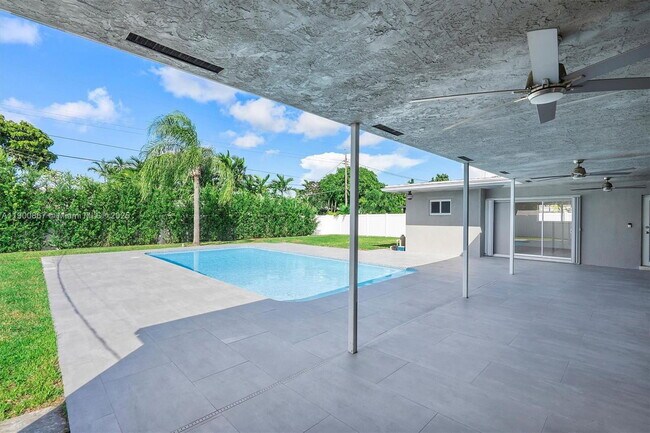 Building Photo - 4309 Jackson St